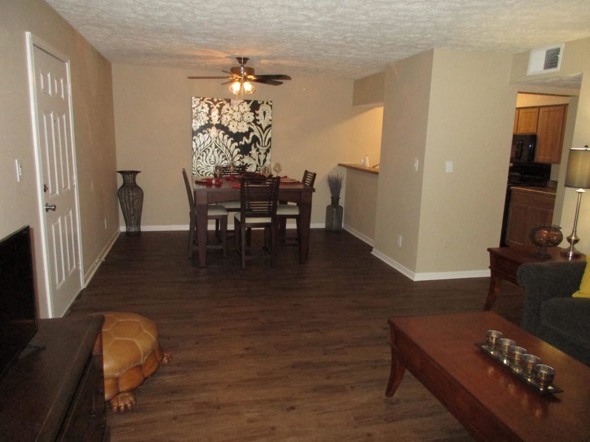 Images & Video Turtle Lake Apartments